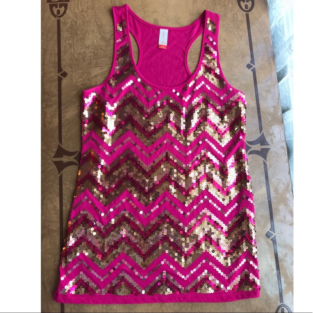 NFS - Cute Fuchsia Sequined Chevron Racerback Tank💗 EUC
